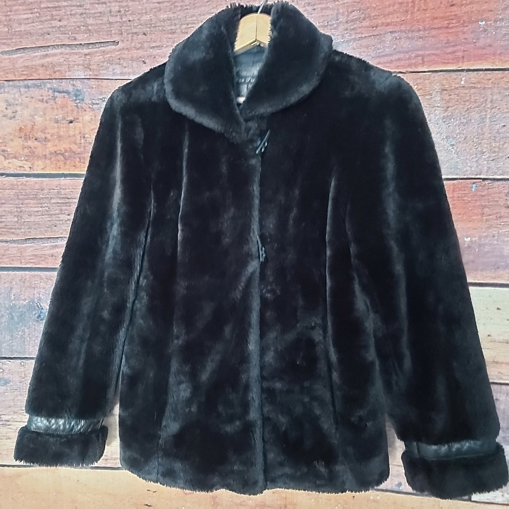 FAUX fur teddy coat black jacket San Francisco size small - Picture 3 of 9